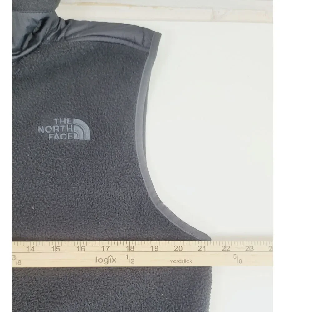 The North Face Men Royal Arch Vest in Black/Gray, sz Small